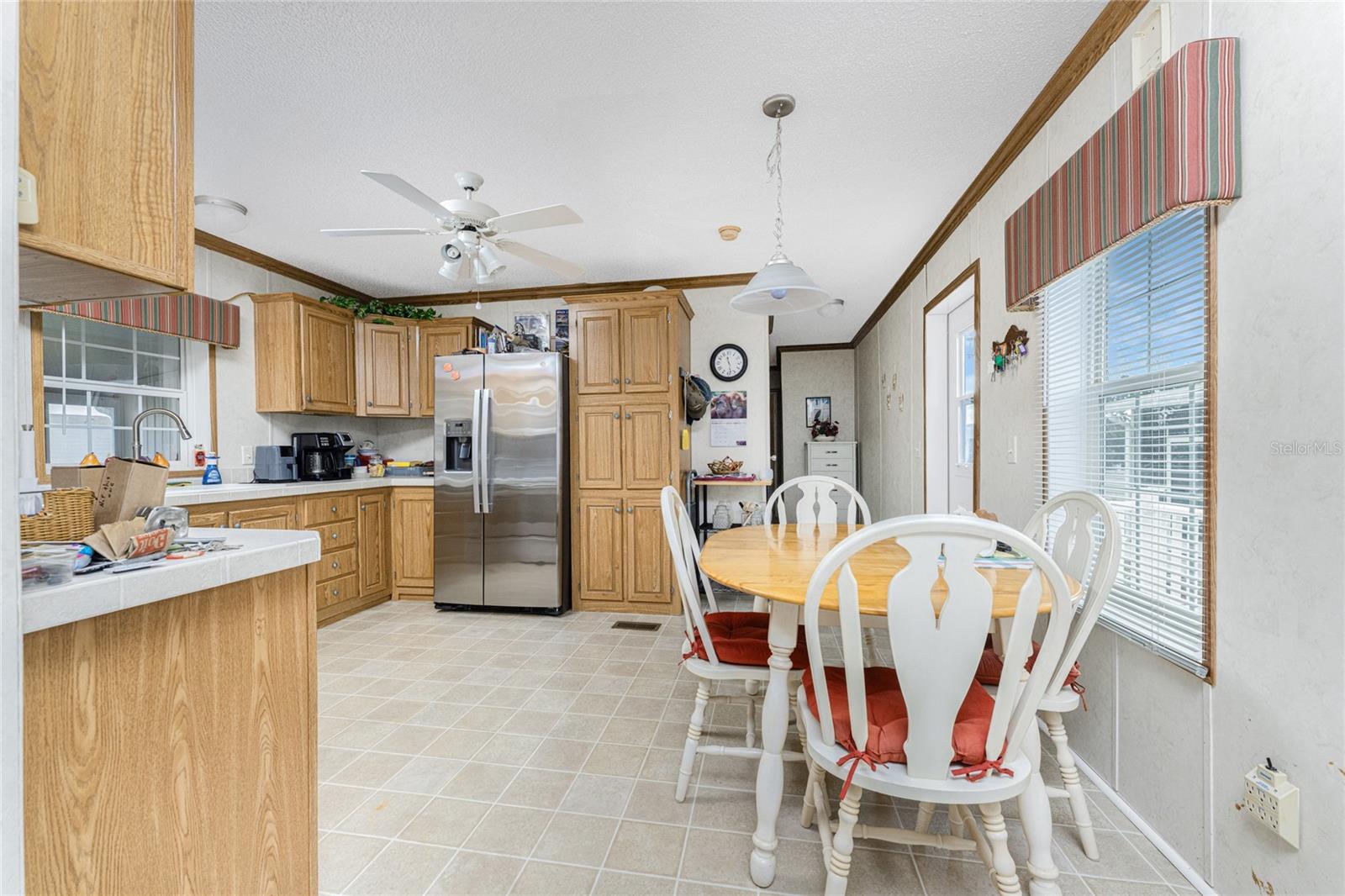 Image 10 of 40 For 7348 Swinton Ave