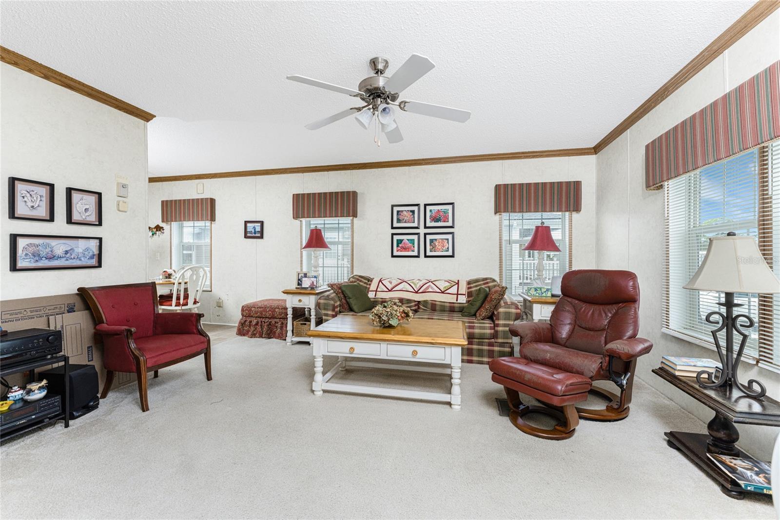 Image 12 of 40 For 7348 Swinton Ave