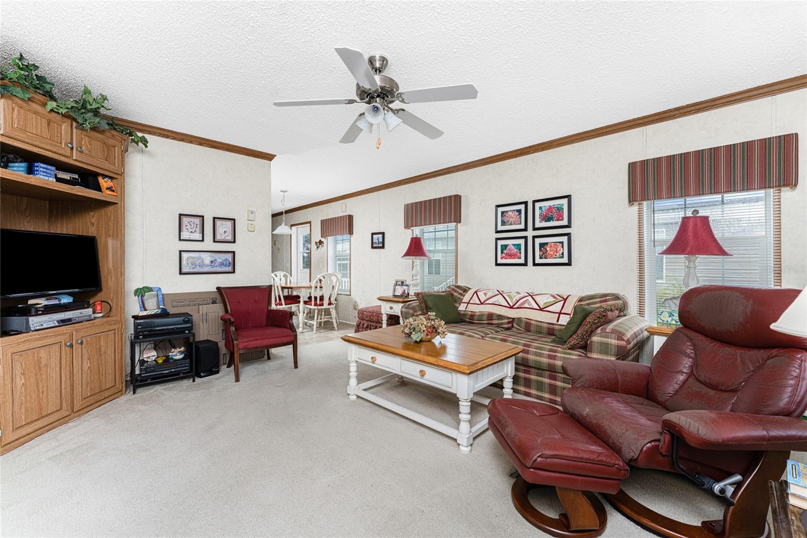 Image 14 of 40 For 7348 Swinton Ave