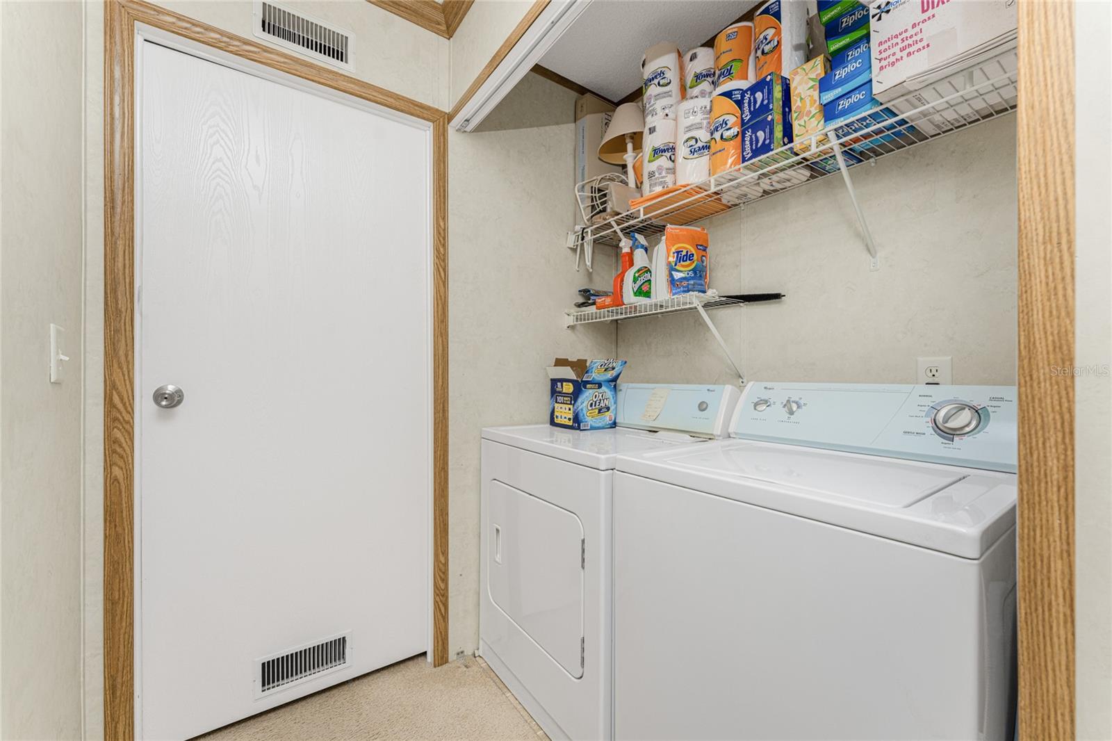 Image 22 of 40 For 7348 Swinton Ave