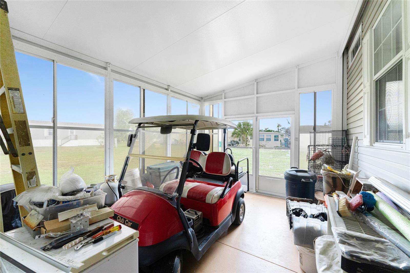 Image 26 of 40 For 7348 Swinton Ave