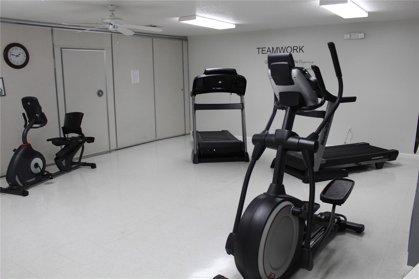 Image 30 of 40 For 7348 Swinton Ave