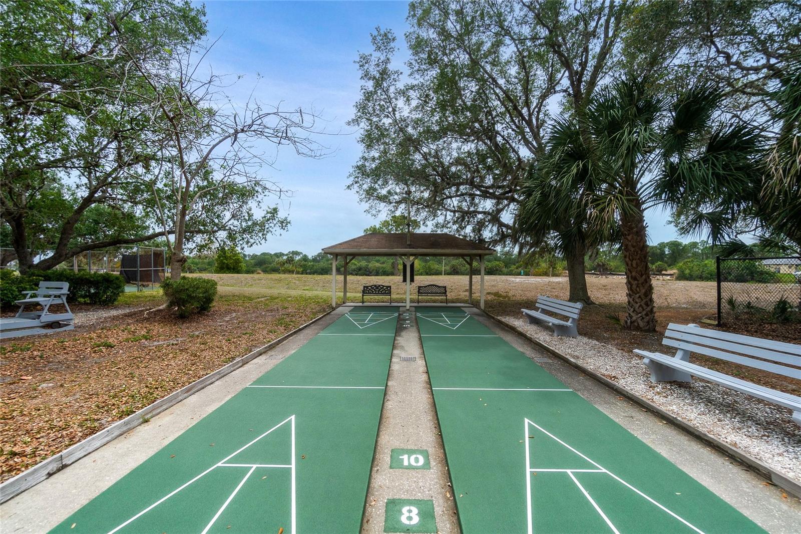 Image 34 of 40 For 7348 Swinton Ave