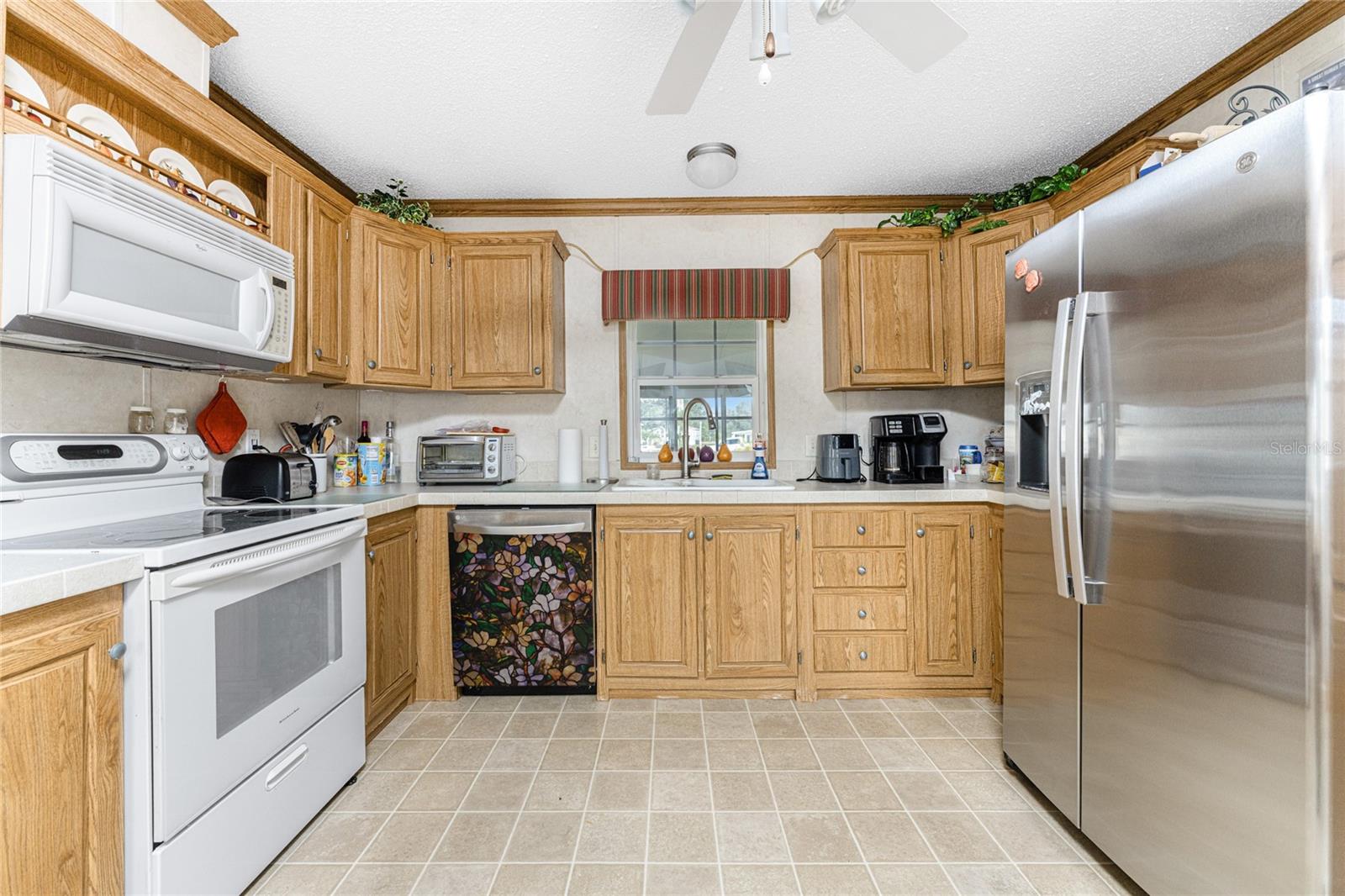 Image 6 of 40 For 7348 Swinton Ave