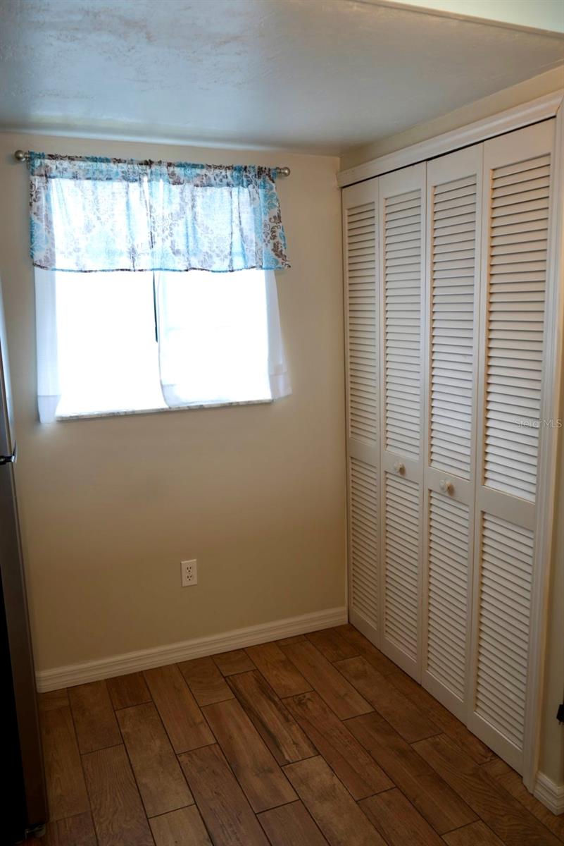 Image 12 of 42 For 3310 Loveland Boulevard 503