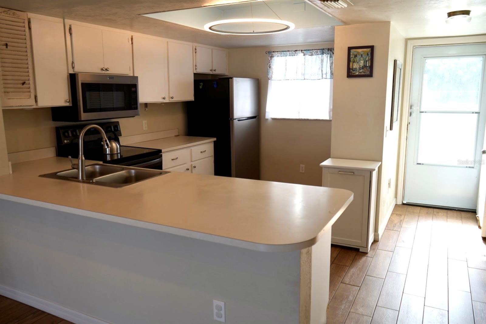 Image 7 of 42 For 3310 Loveland Boulevard 503