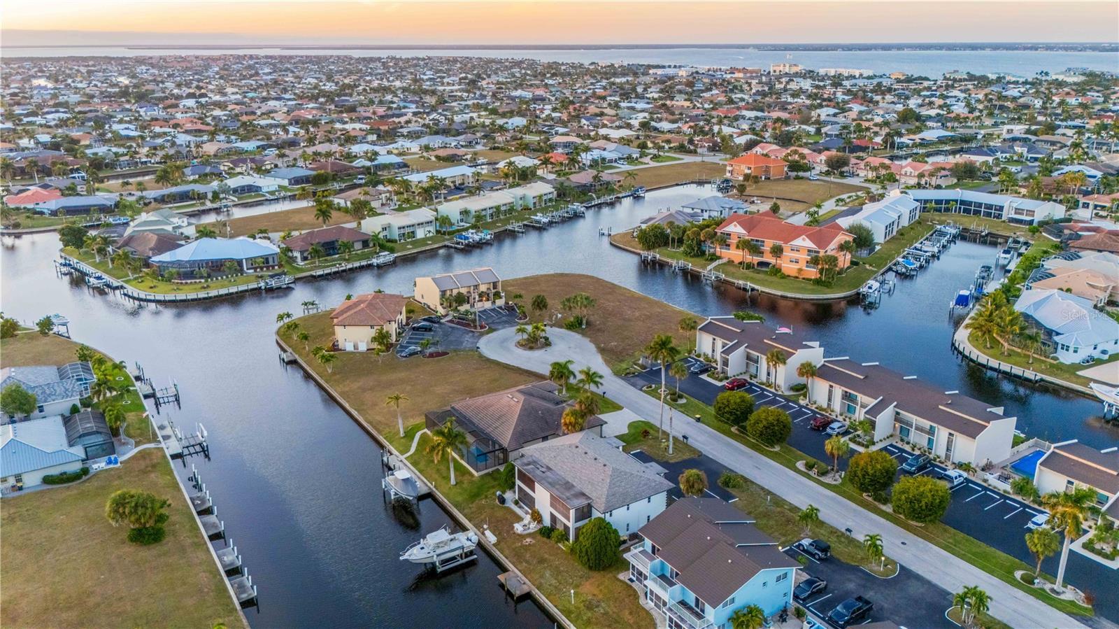 Image 14 of 63 For 1432 Mediterranean Drive 2b