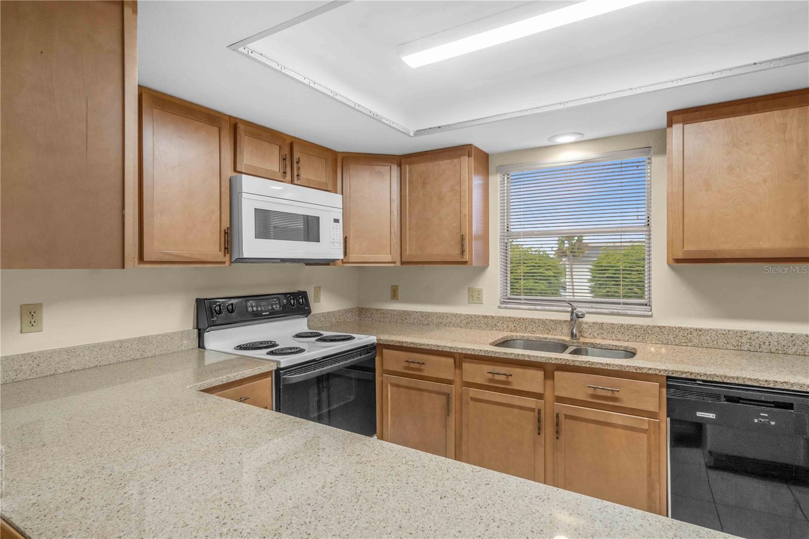 Image 21 of 63 For 1432 Mediterranean Drive 2b