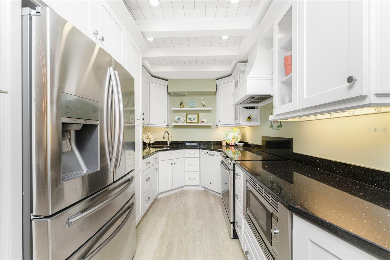 Image 10 of 56 For 25188 Marion Ave 1006