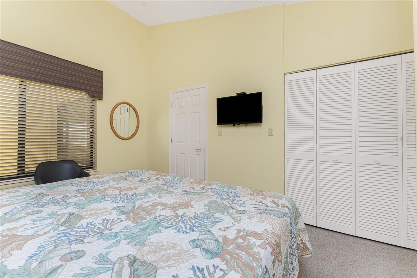 Image 24 of 56 For 25188 Marion Ave 1006