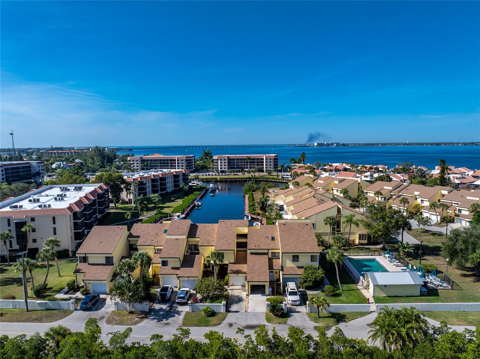 Image 47 of 56 For 25188 Marion Ave 1006