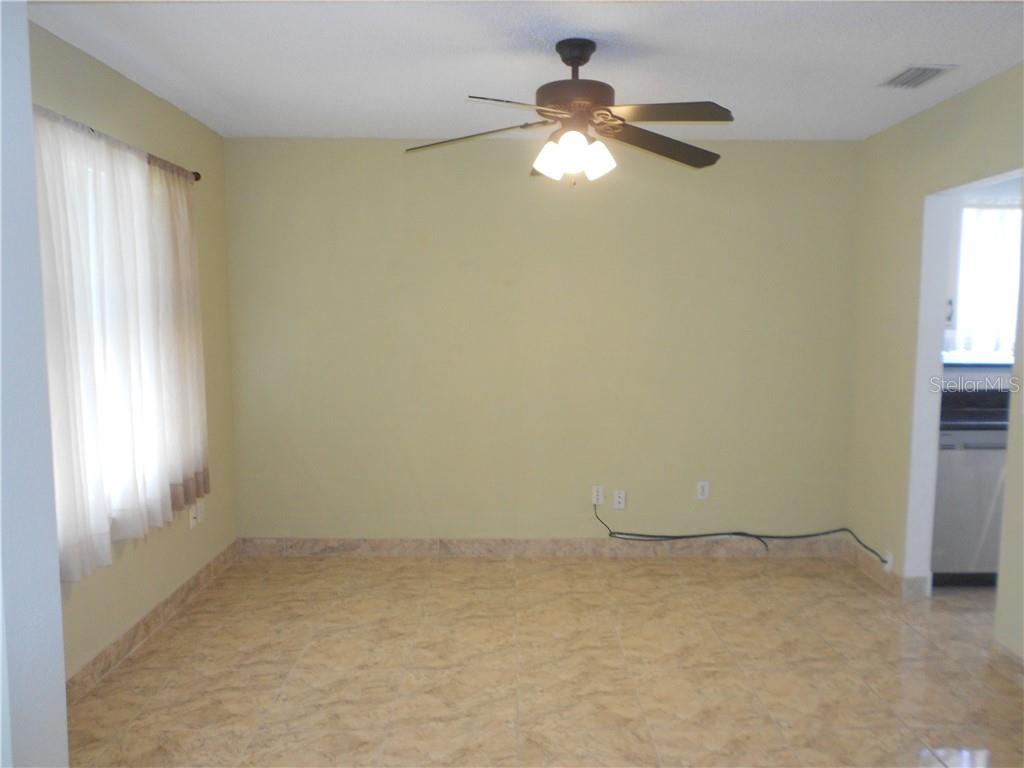 Image 13 of 32 For 3052 Collingswood Boulevard