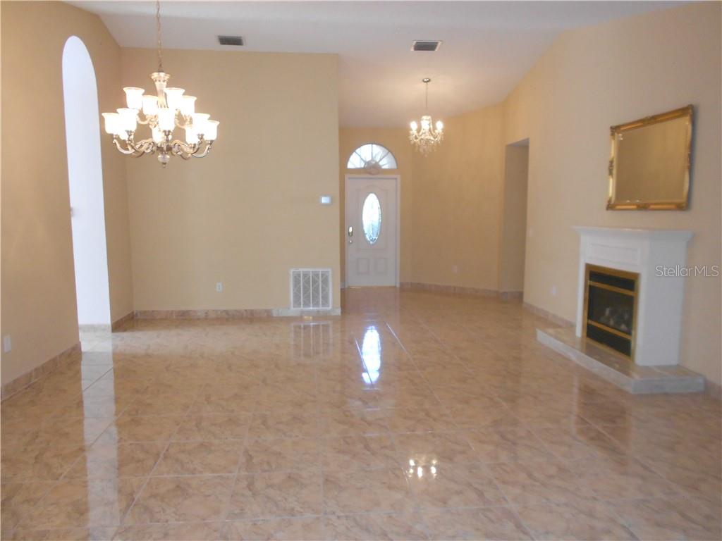 Image 14 of 32 For 3052 Collingswood Boulevard