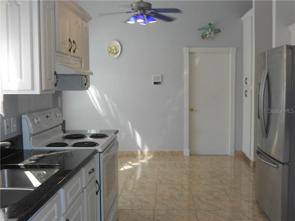 Image 29 of 32 For 3052 Collingswood Boulevard