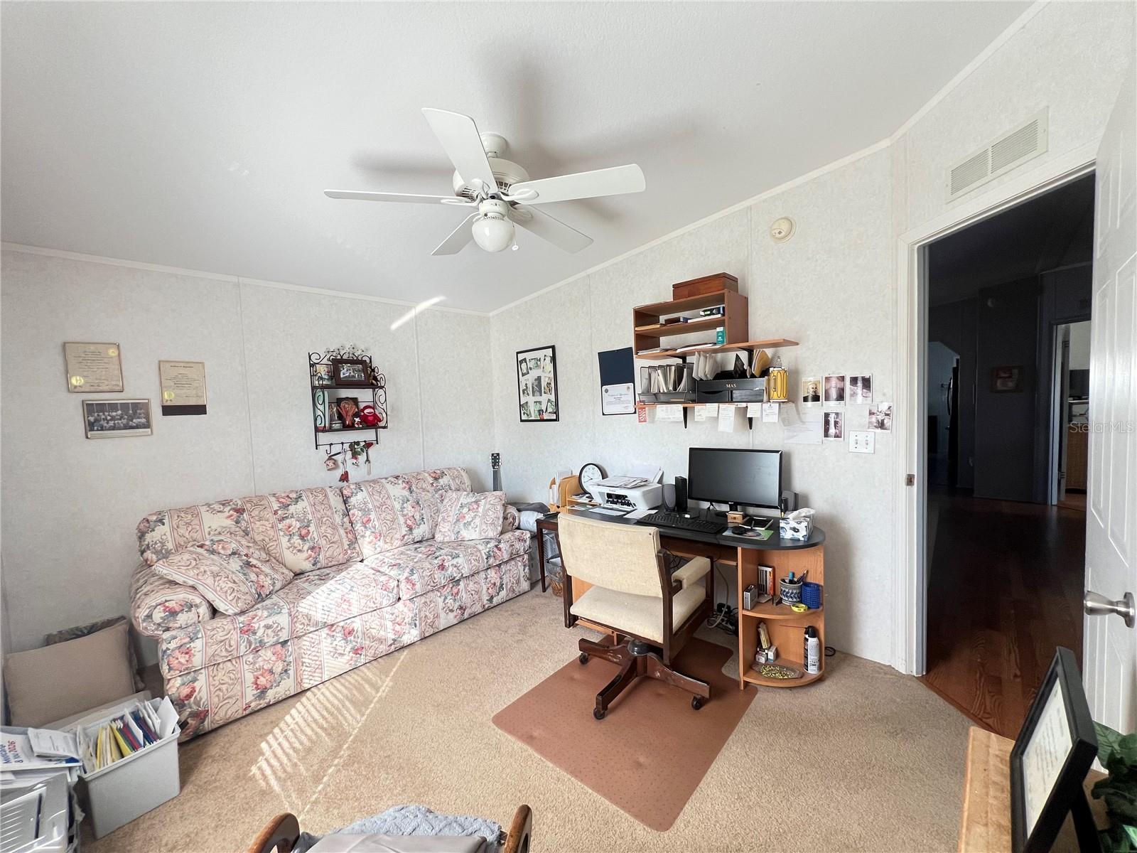 Image 22 of 56 For 10100 Burnt Store Road 27