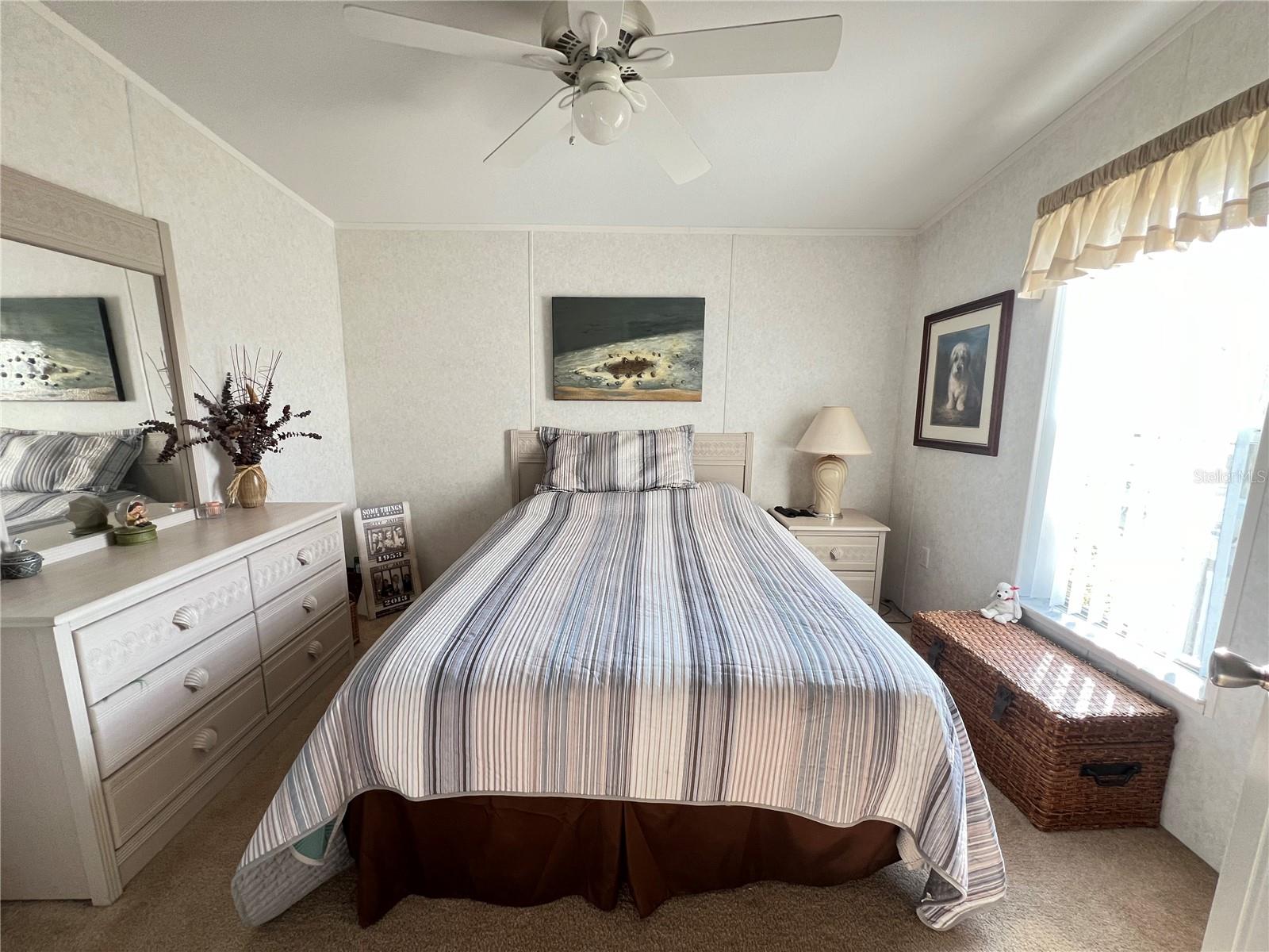 Image 25 of 56 For 10100 Burnt Store Road 27