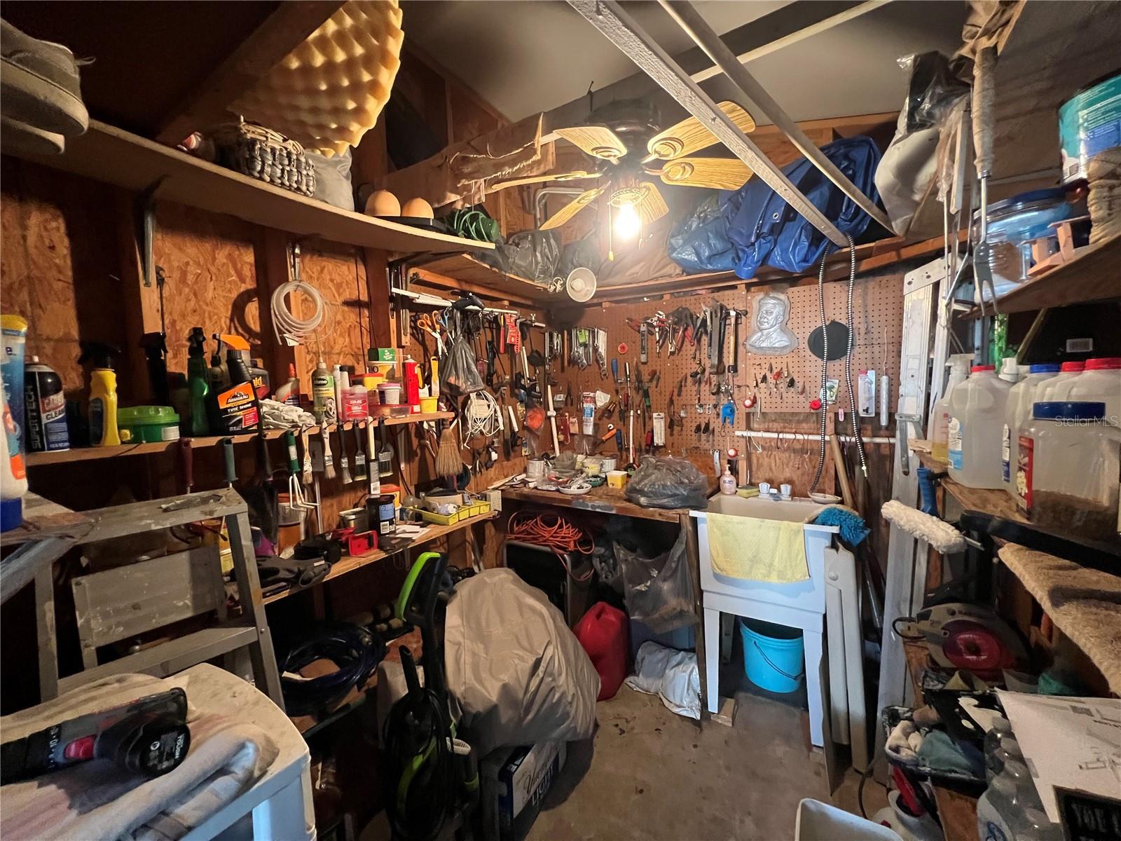 Image 51 of 56 For 10100 Burnt Store Road 27