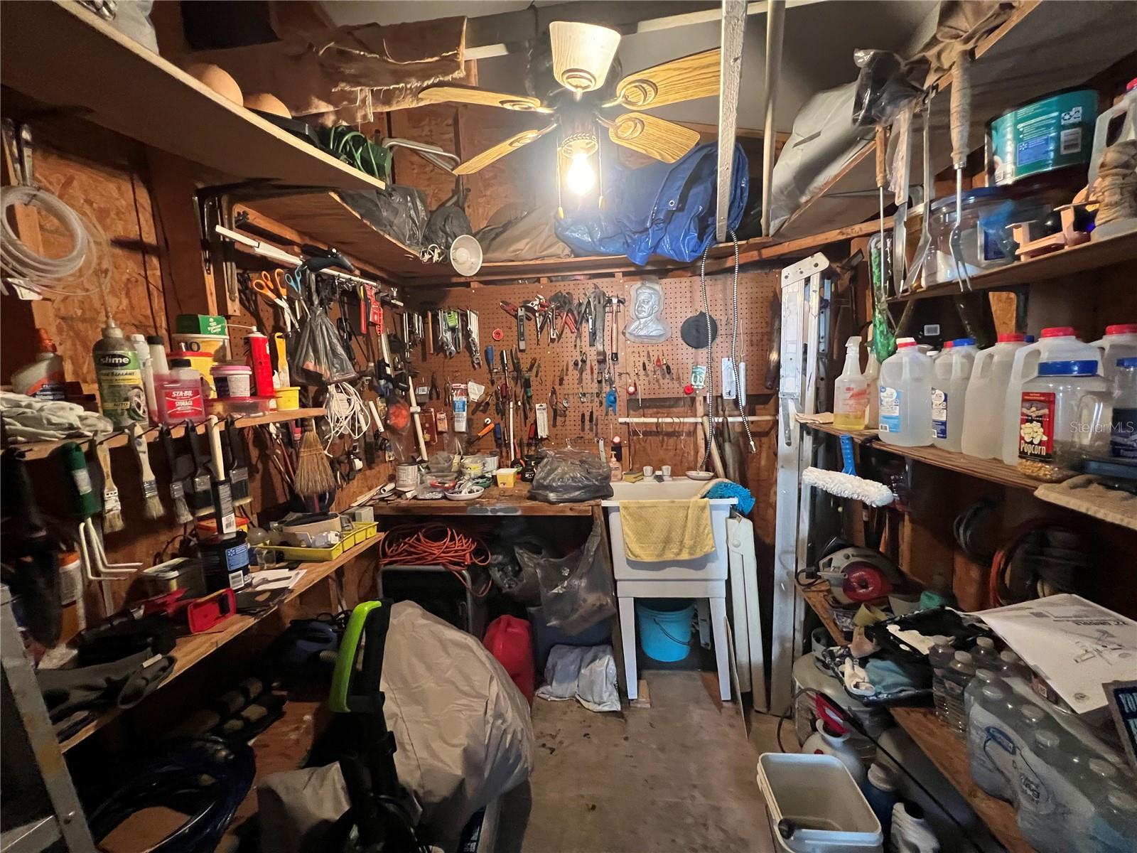 Image 52 of 56 For 10100 Burnt Store Road 27