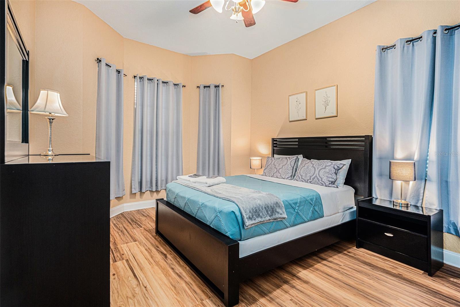 Listing photo id 11 for 1316 Apollo Beach Boulevard S