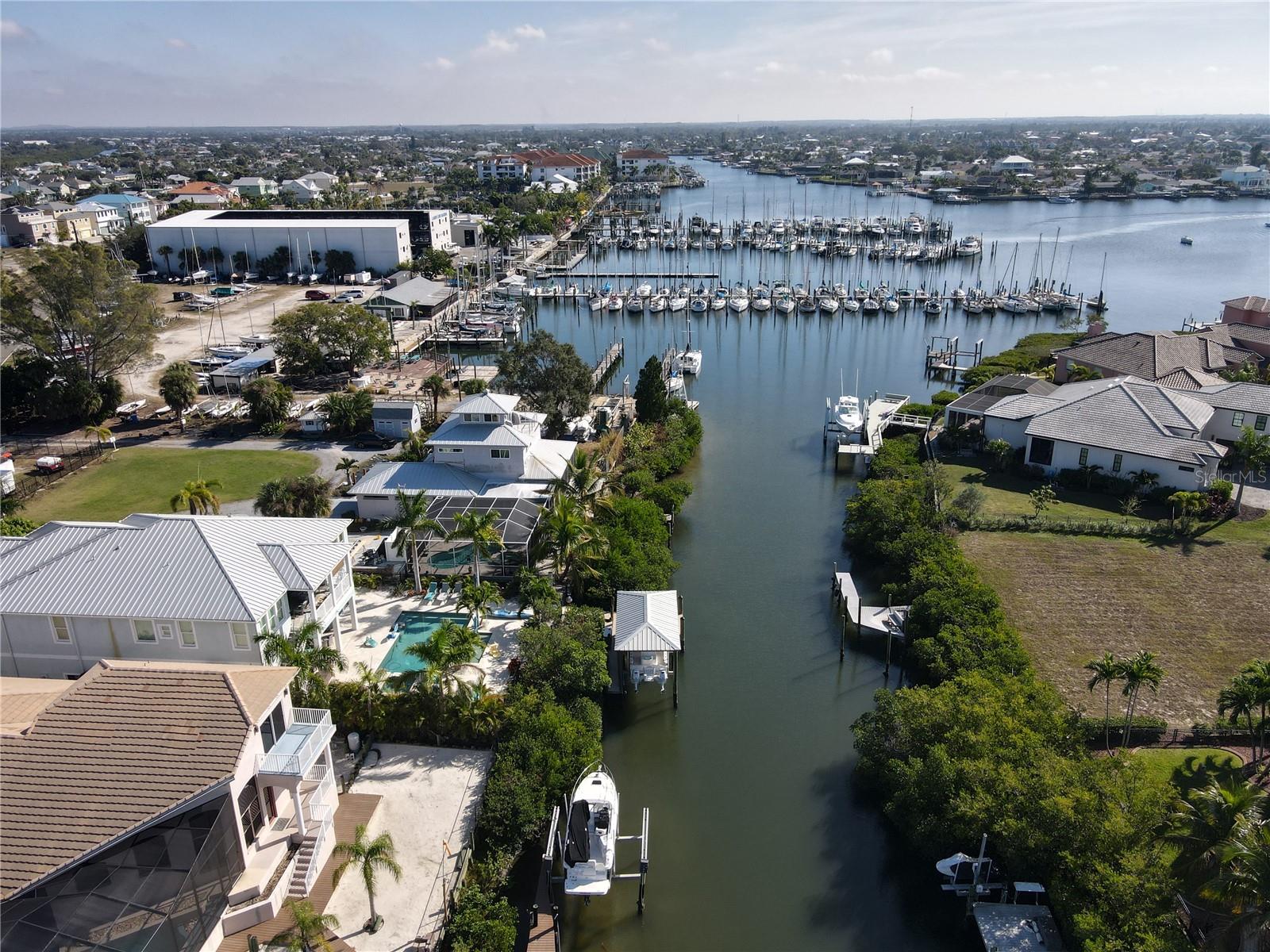 Listing photo id 21 for 1316 Apollo Beach Boulevard S