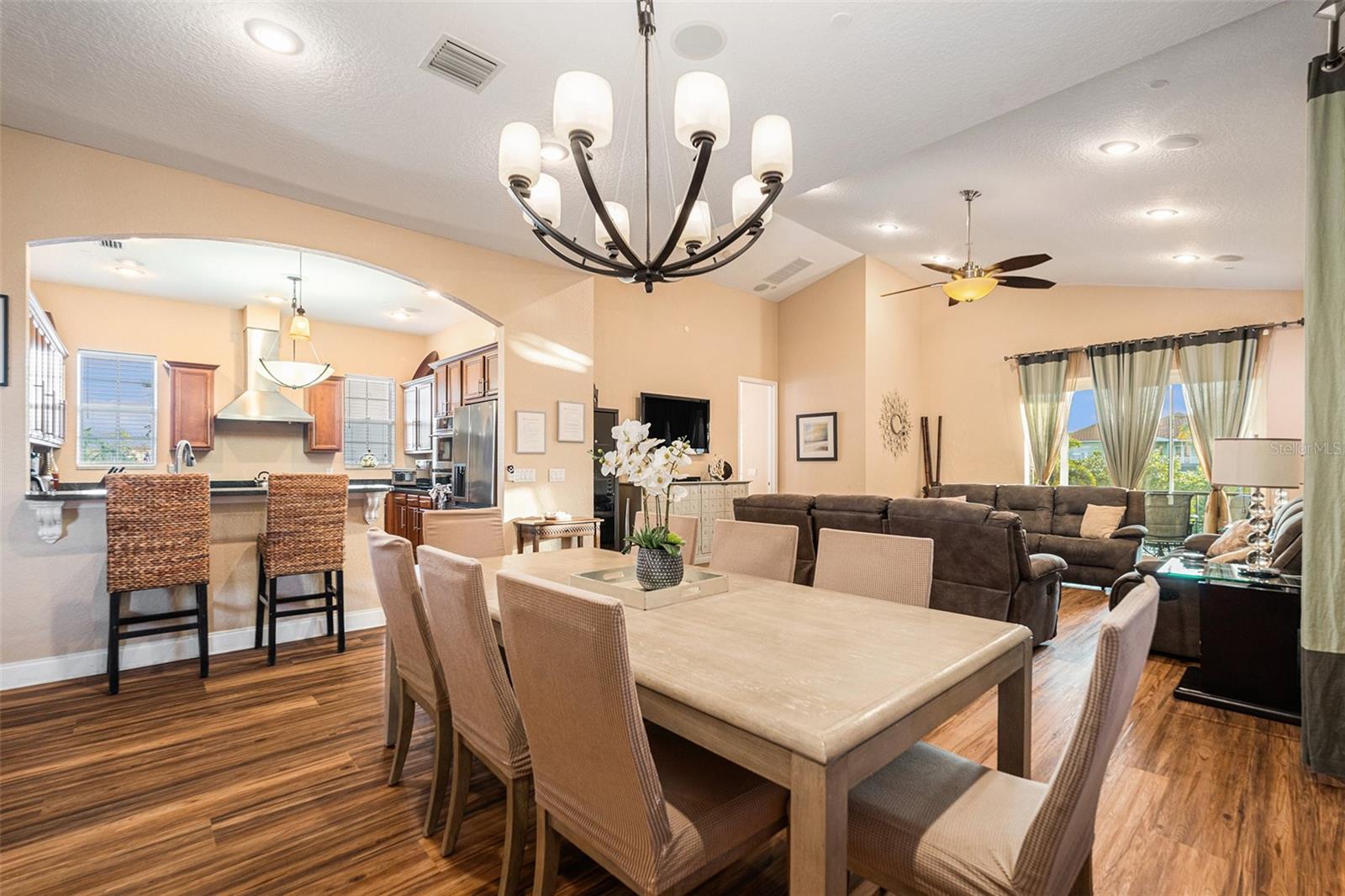 Listing photo id 25 for 1316 Apollo Beach Boulevard S