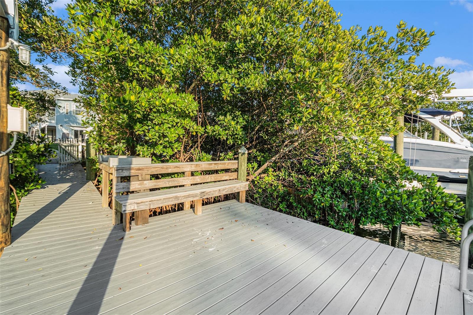 Listing photo id 40 for 1316 Apollo Beach Boulevard S