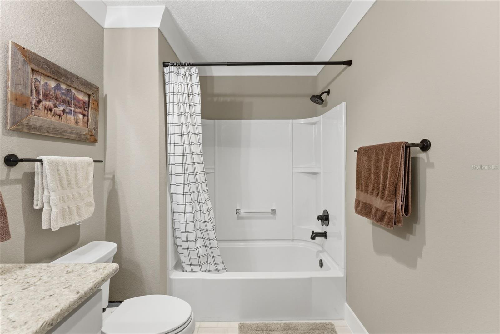 Image 17 of 89 For 2737 Ava Street