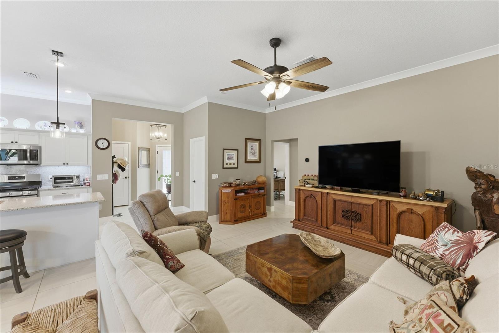 Image 47 of 89 For 2737 Ava Street