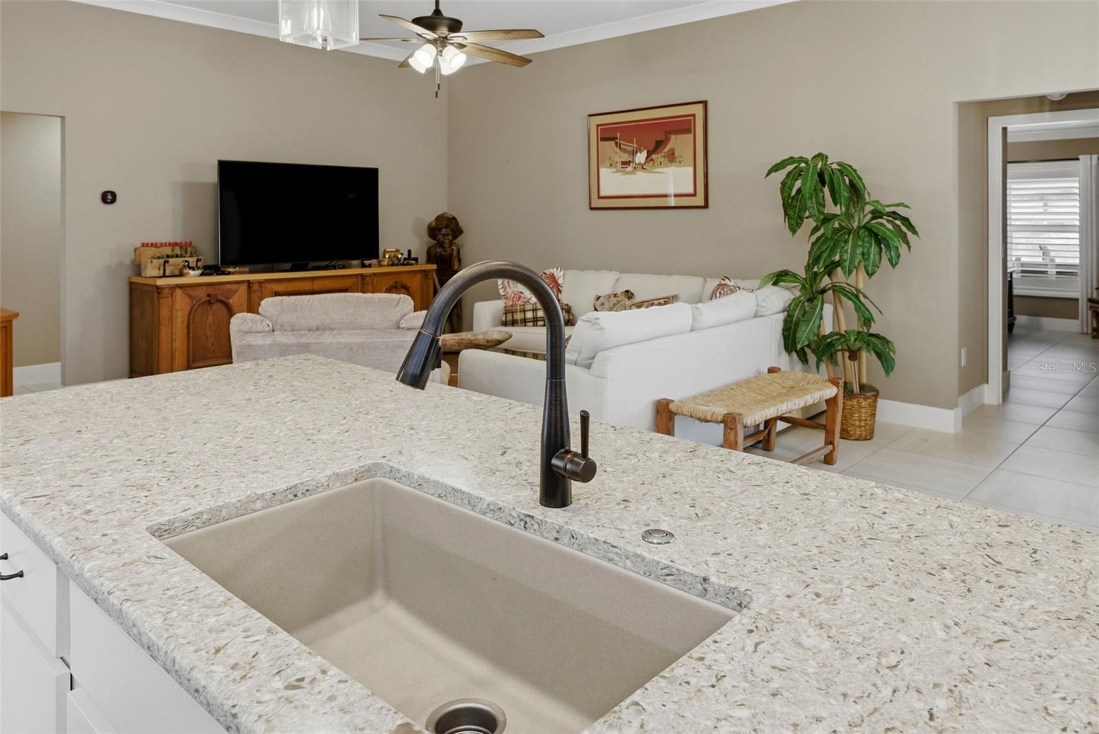 Image 49 of 89 For 2737 Ava Street