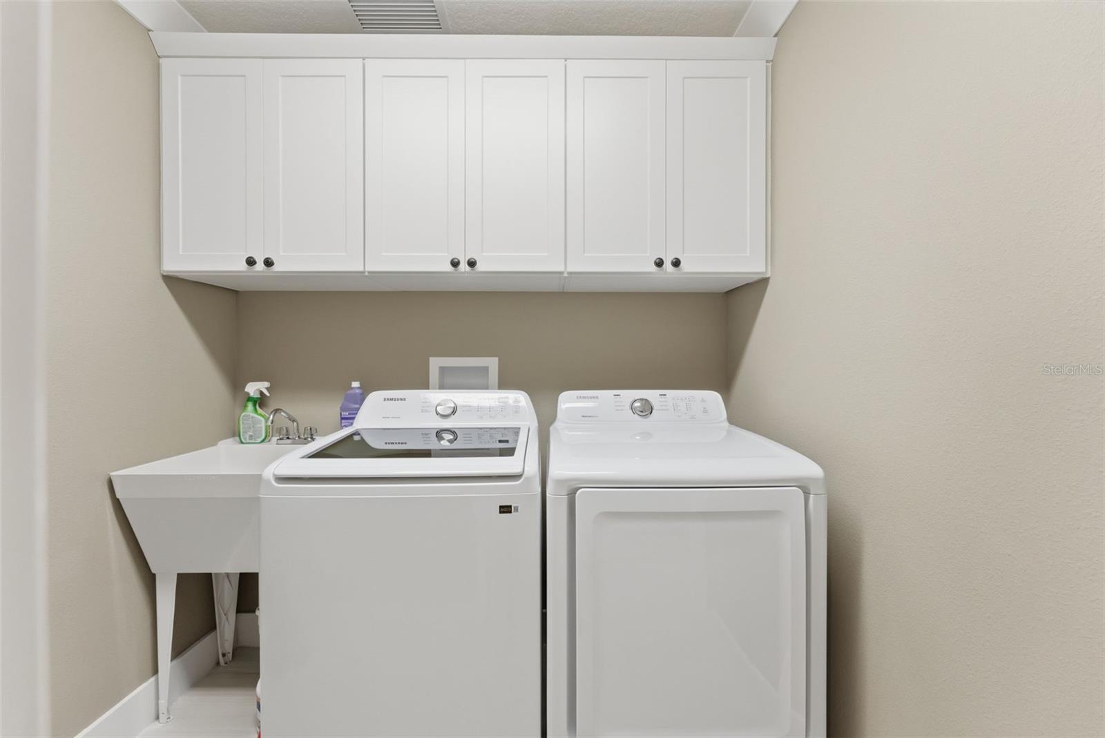 Image 67 of 89 For 2737 Ava Street