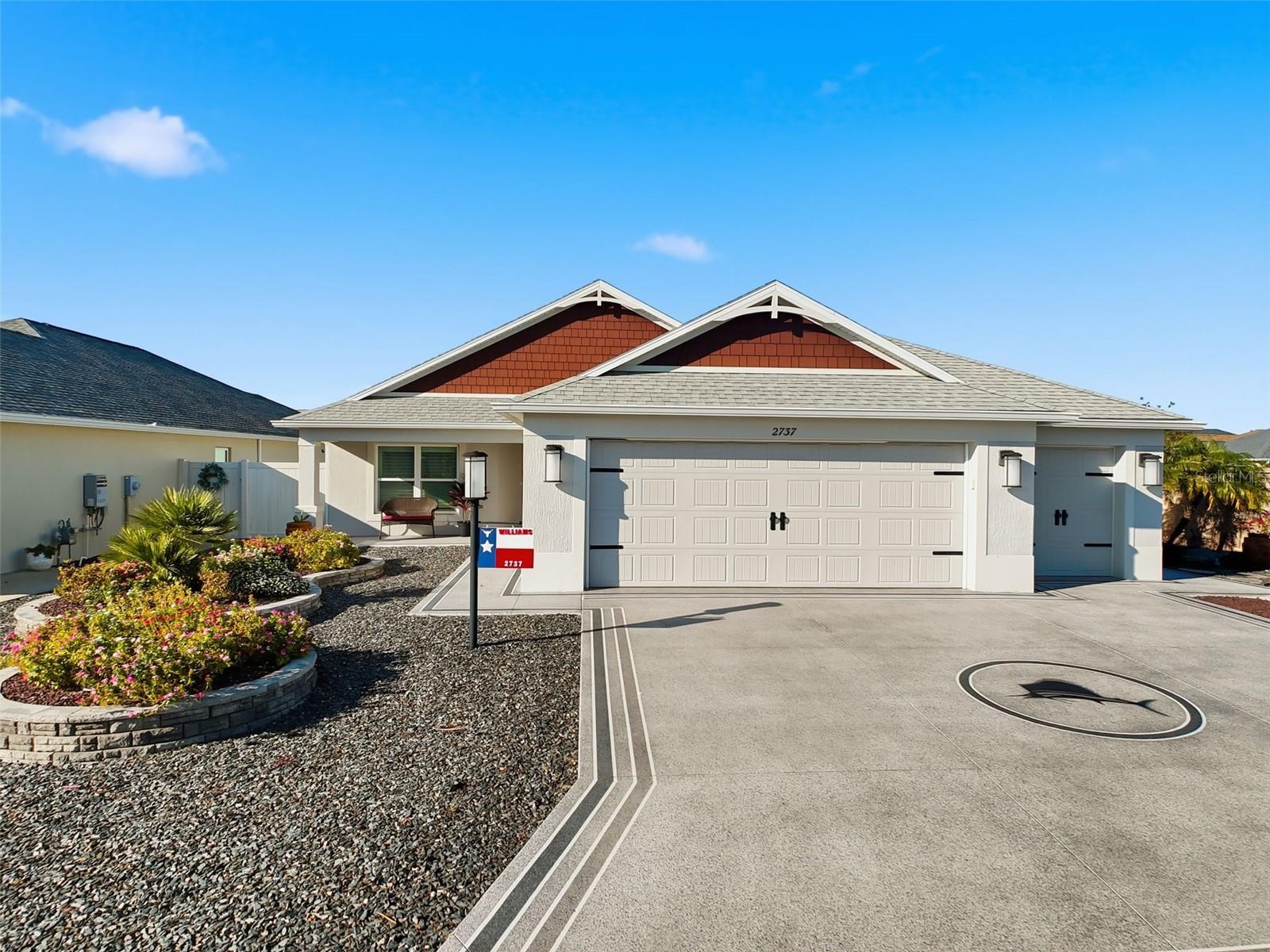 Image 76 of 89 For 2737 Ava Street