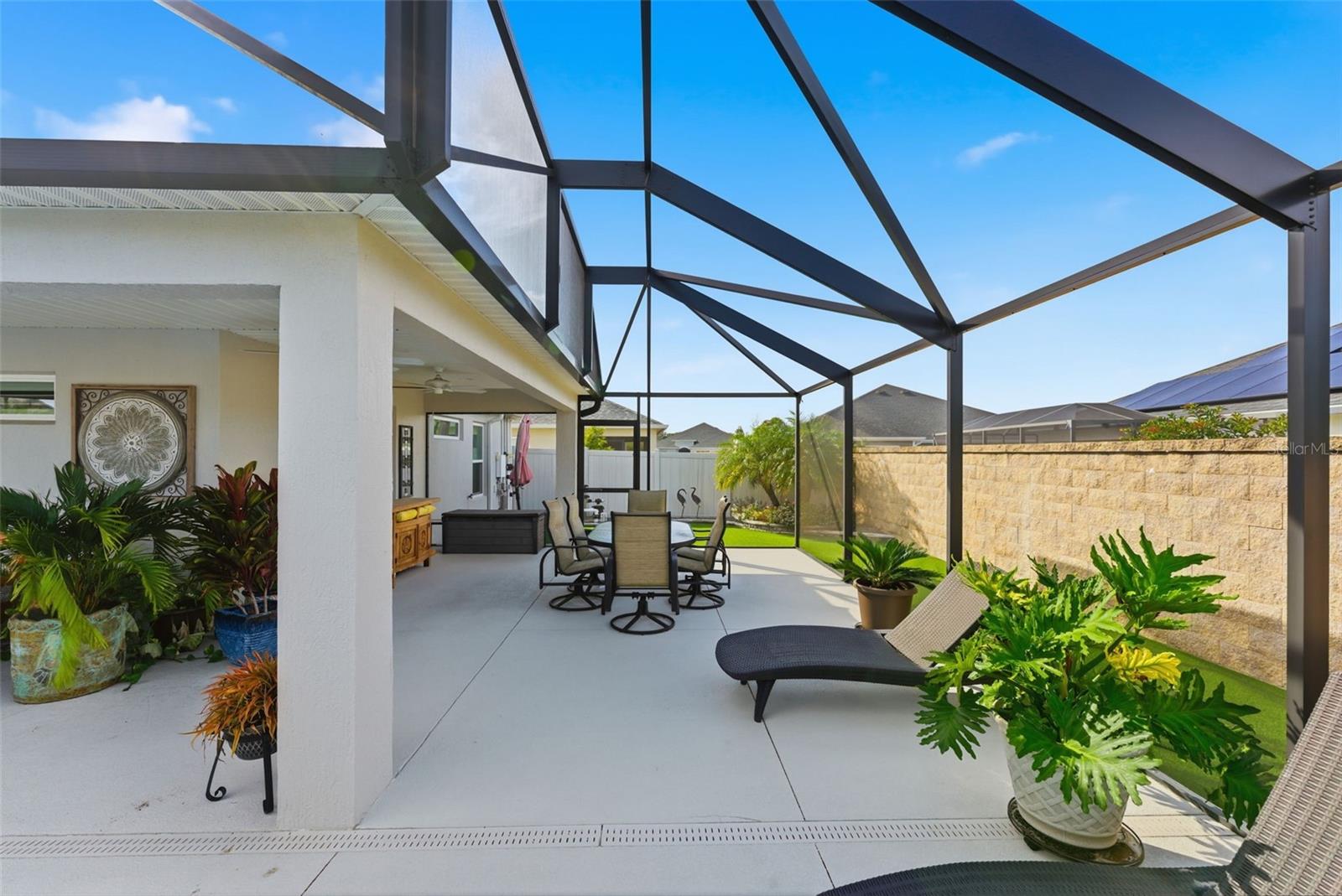 Image 86 of 89 For 2737 Ava Street