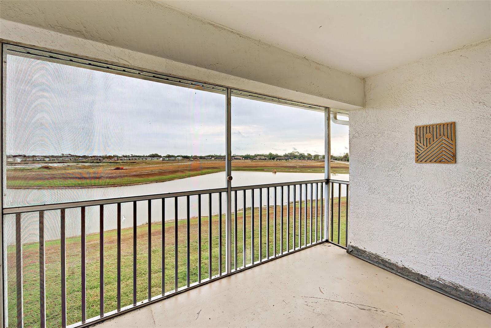 Image 25 of 56 For 5800 Sabal Trace Drive 606