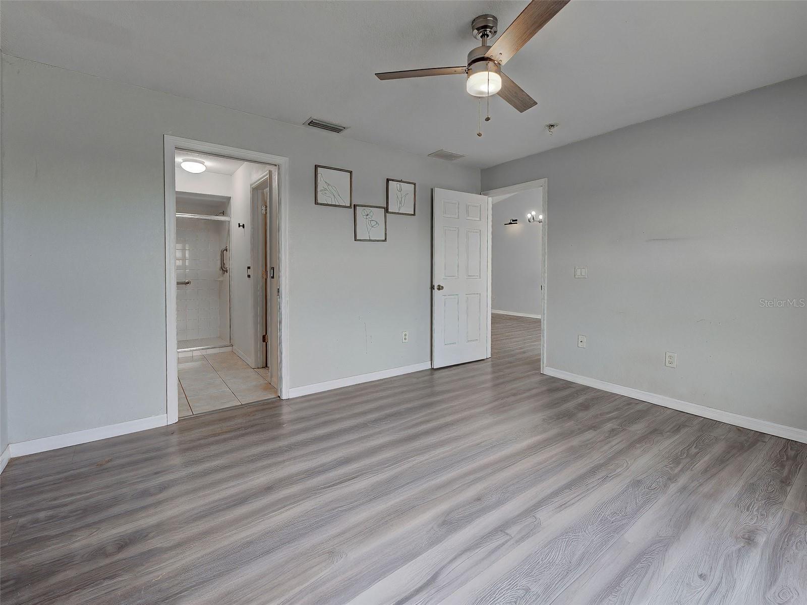 Image 32 of 56 For 5800 Sabal Trace Drive 606