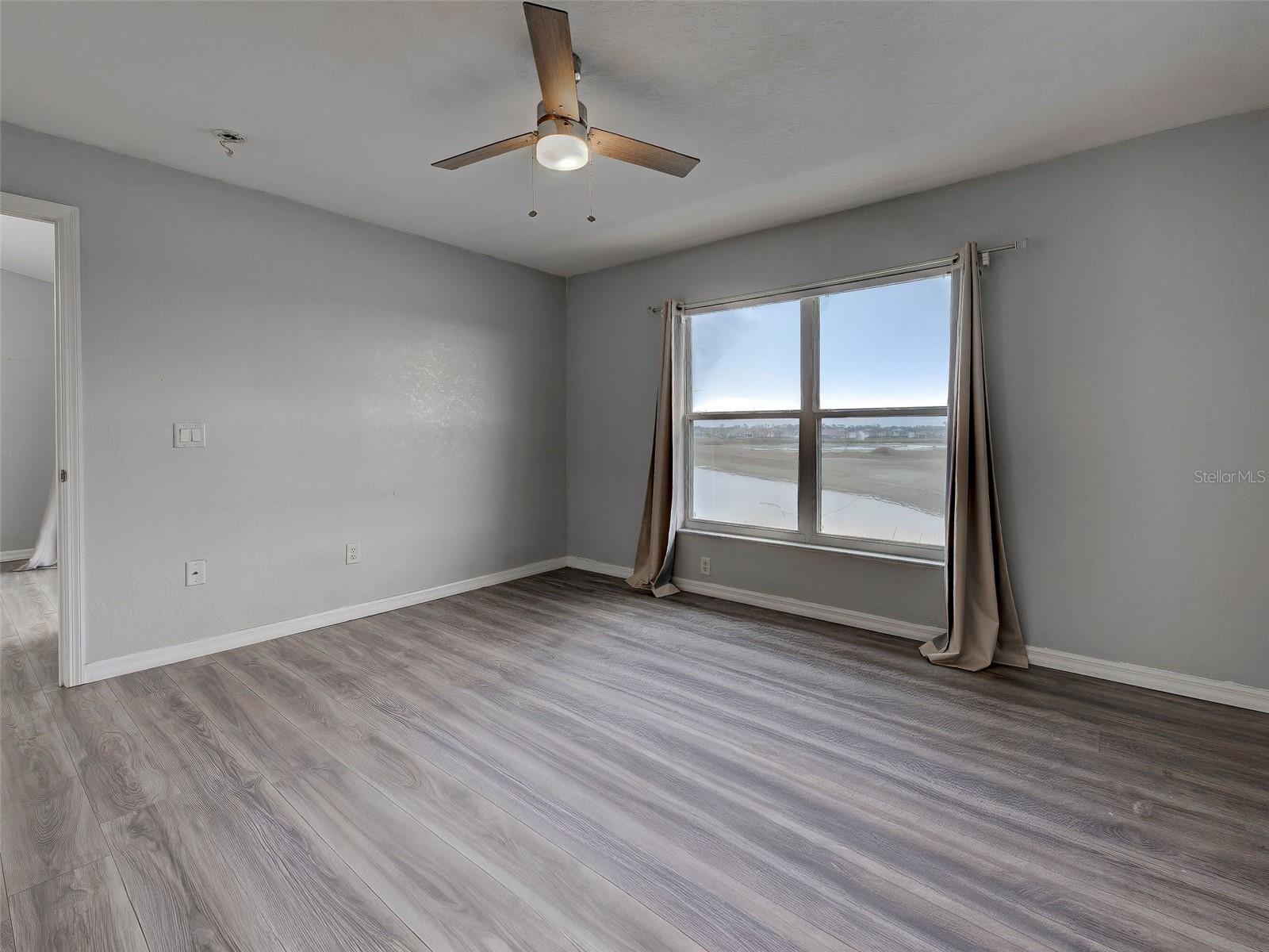 Image 35 of 56 For 5800 Sabal Trace Drive 606