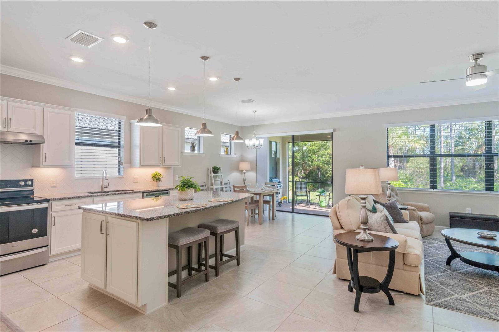 Image 11 of 100 For 1628 Hyssop Loop