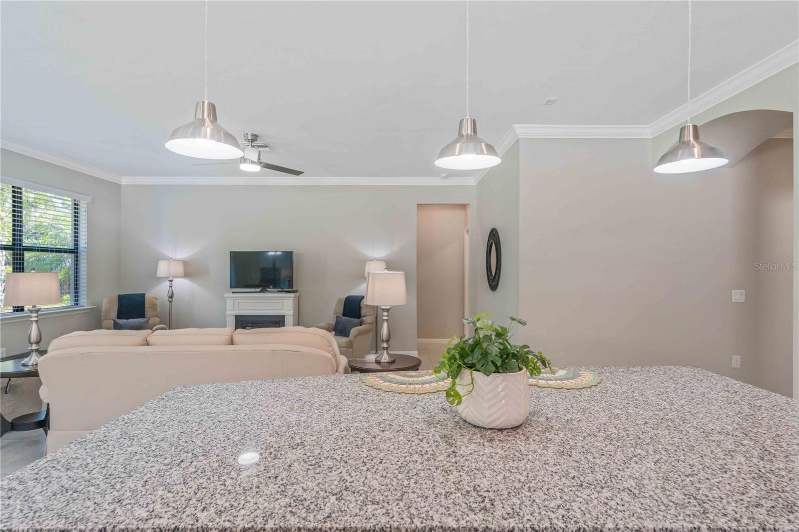 Image 29 of 100 For 1628 Hyssop Loop