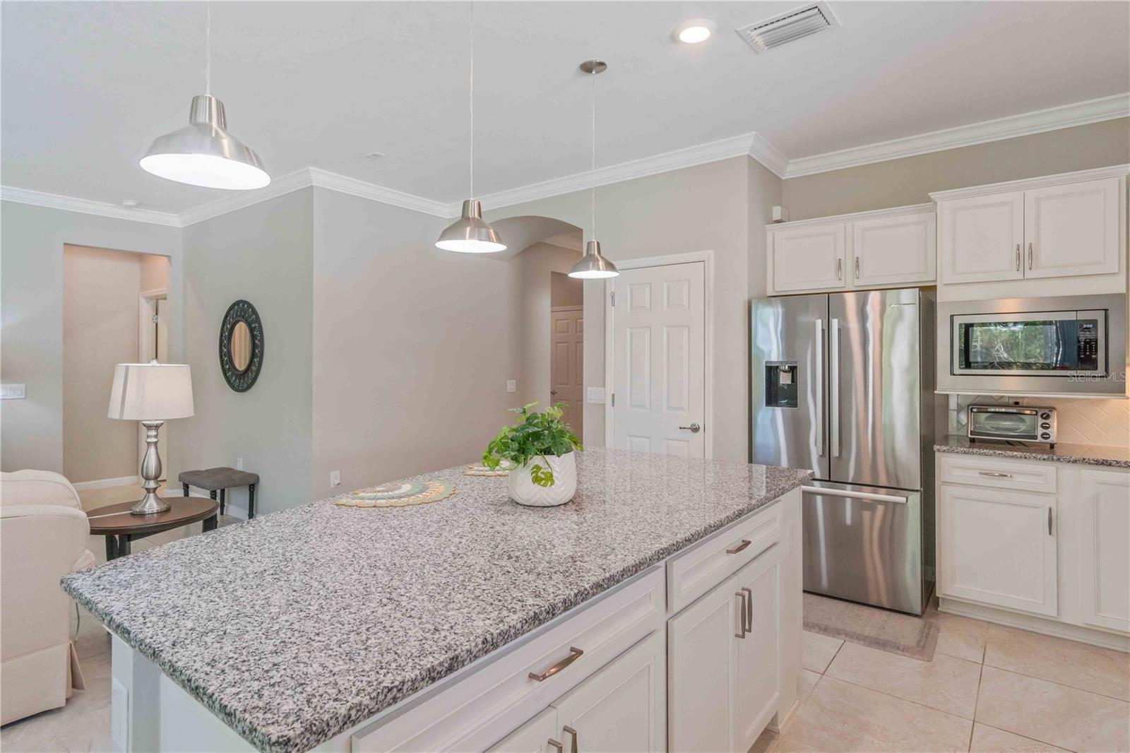 Image 35 of 100 For 1628 Hyssop Loop