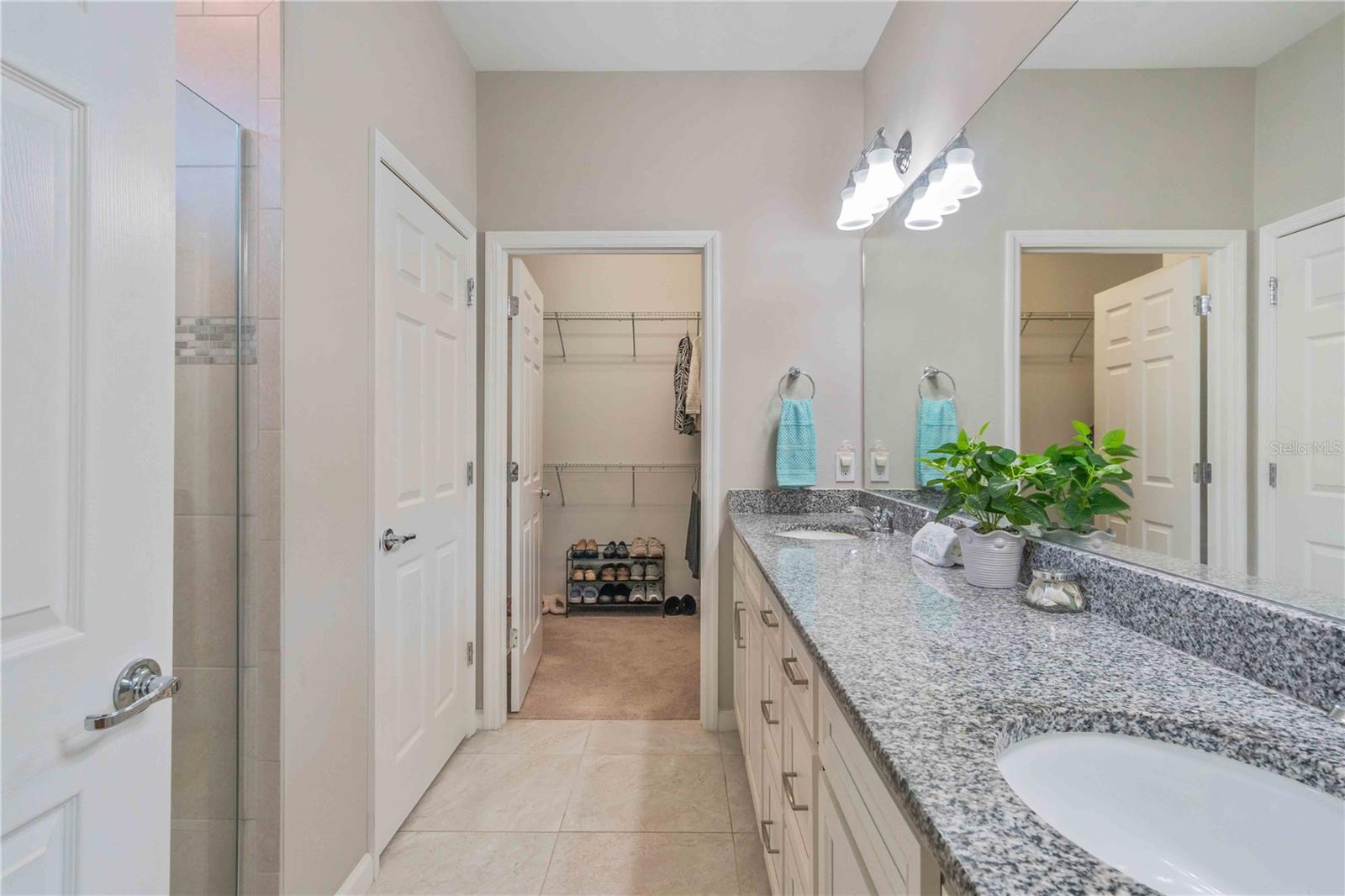 Image 45 of 100 For 1628 Hyssop Loop