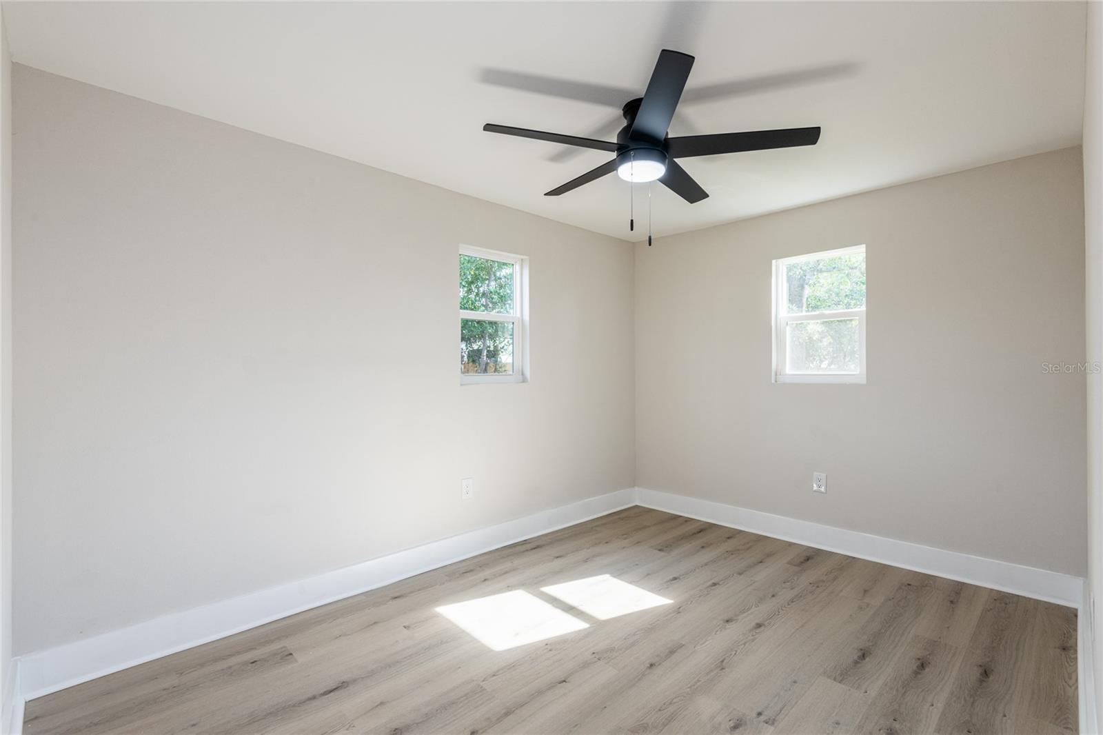 Image 24 of 35 For 2516 Kirby Street