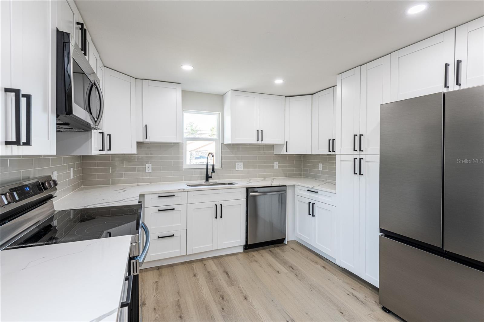 Image 9 of 35 For 2516 Kirby Street