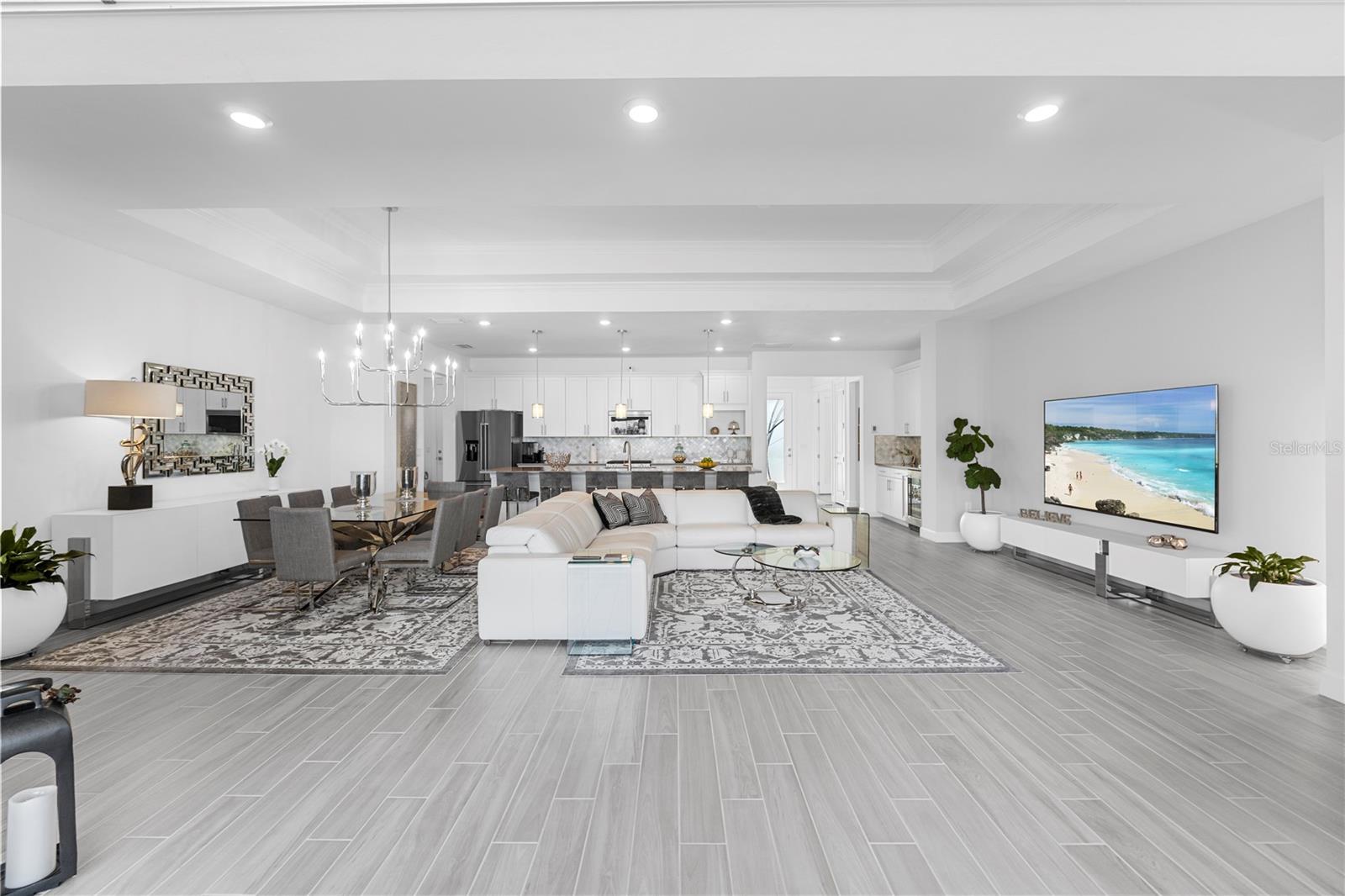 Image 12 of 73 For 42363 Edgewater Drive