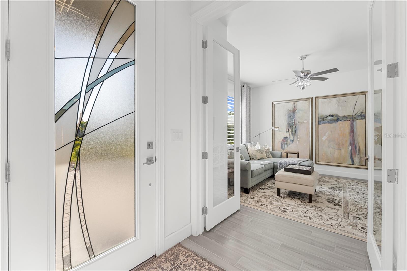 Image 14 of 73 For 42363 Edgewater Drive