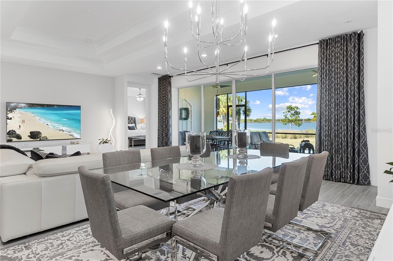 Image 5 of 73 For 42363 Edgewater Drive