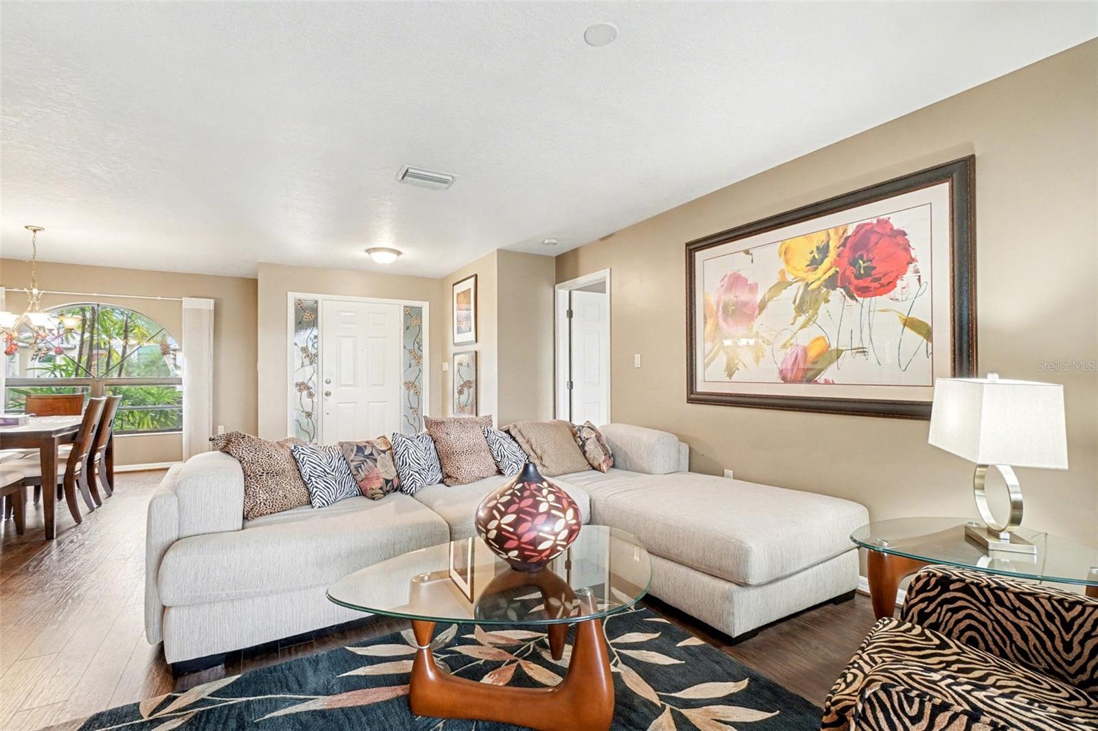 Image 17 of 32 For 100 Colony Point Drive