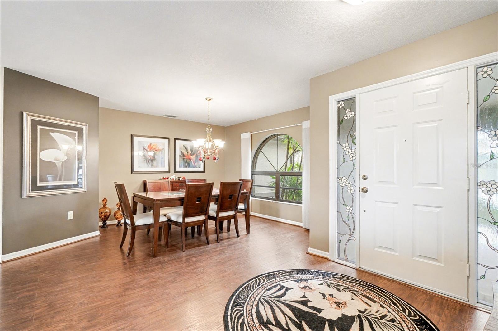 Image 19 of 32 For 100 Colony Point Drive