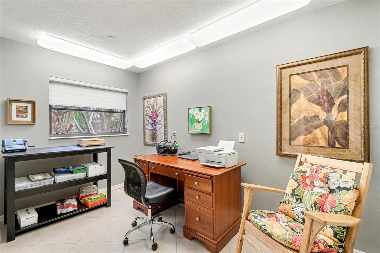 Image 26 of 32 For 100 Colony Point Drive