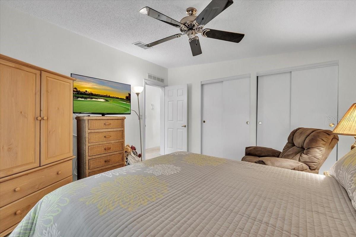 Image 24 of 46 For 27110 Jones Loop Road 116