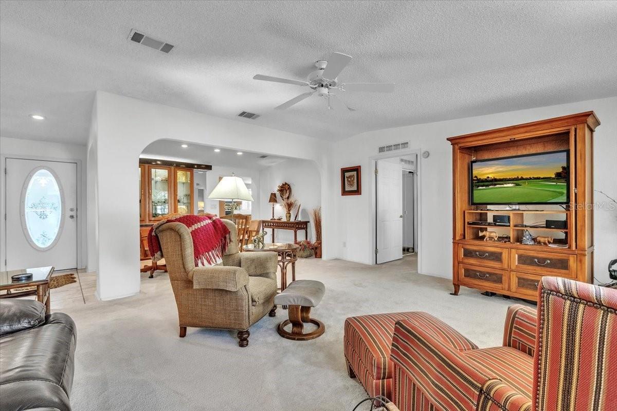 Image 7 of 46 For 27110 Jones Loop Road 116