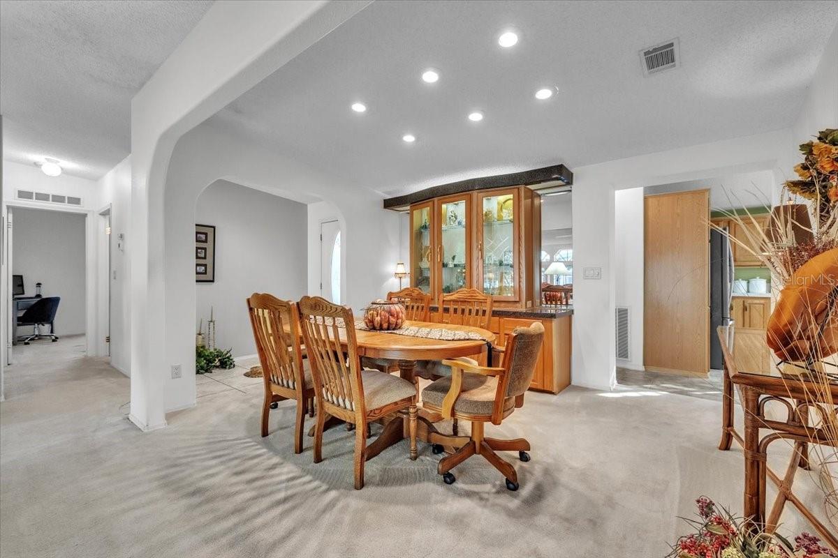 Image 9 of 46 For 27110 Jones Loop Road 116